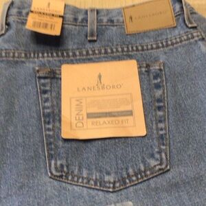 Lanesboro Men's Classic Blue Relaxed Jeans NWT